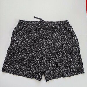Simply Basic summer short lightweight black white floral design women's size L